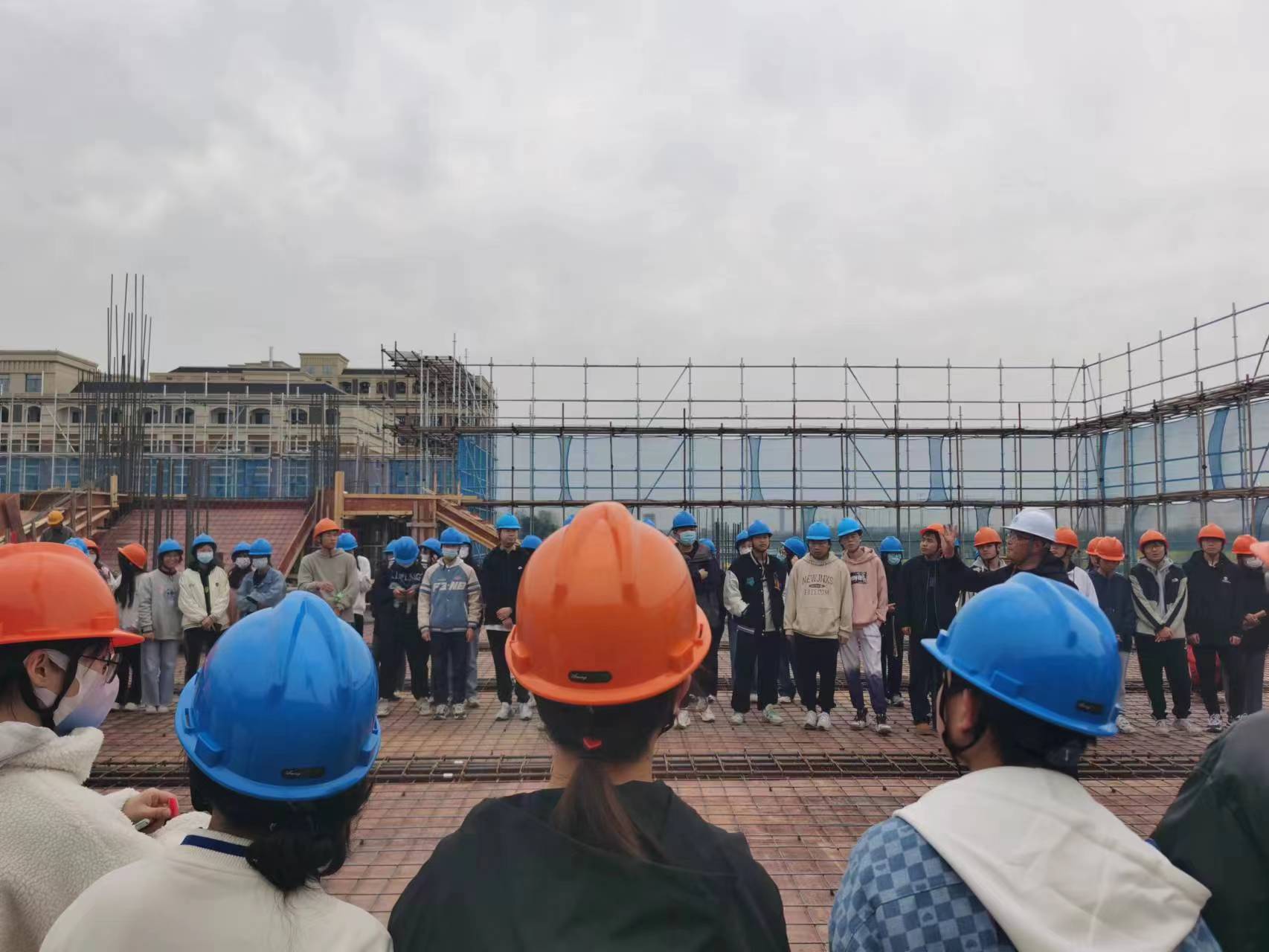 建筑工程学院开展2023年“认识实习”实践教学活动
